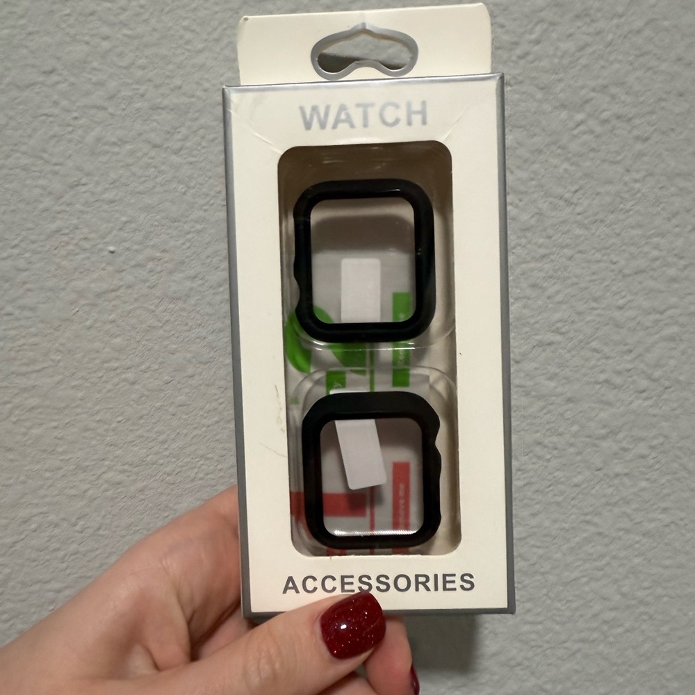 Apple Watch Screen Protectors & Cases